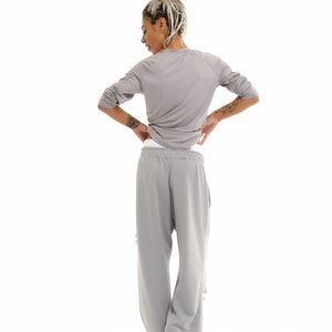 Grau Zerrissenes Sweatsuit Set Bild 8