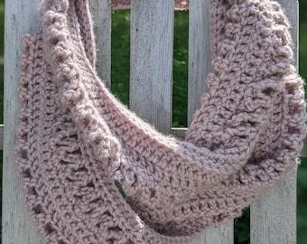 Autumn Twist Cowl Crochet Pattern