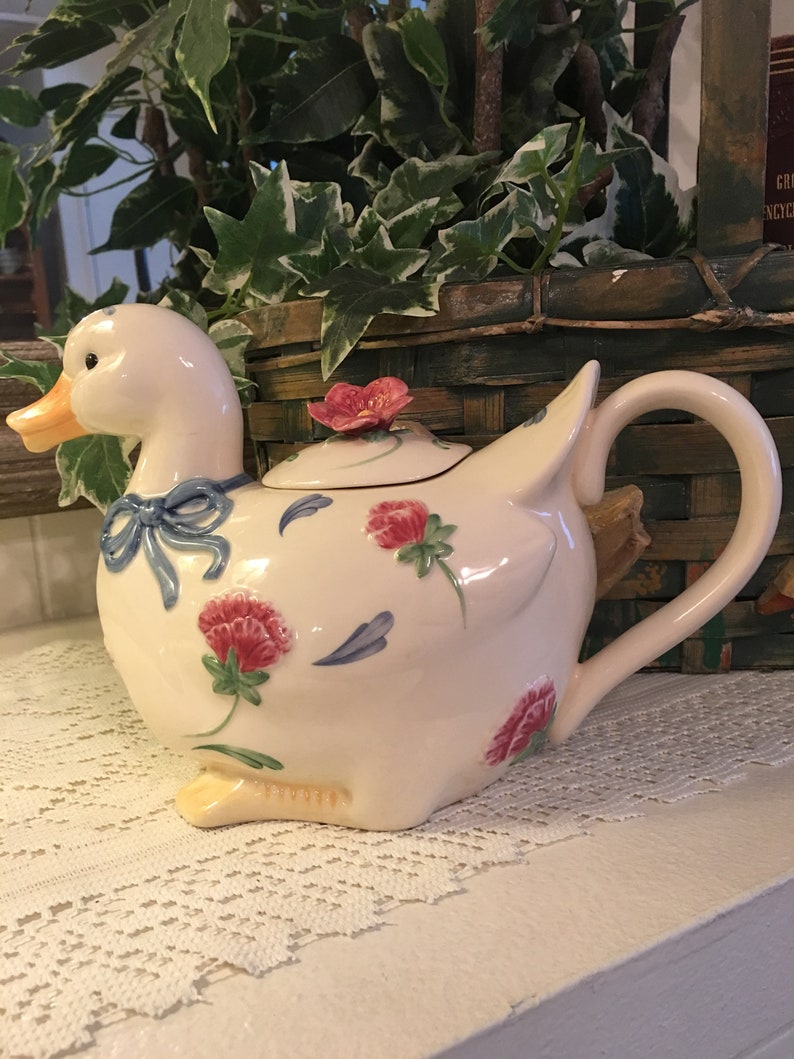 Vintage Farmhouse Tea For One Set Teapot Tea Cup Fine China Cows Gift Kitchen