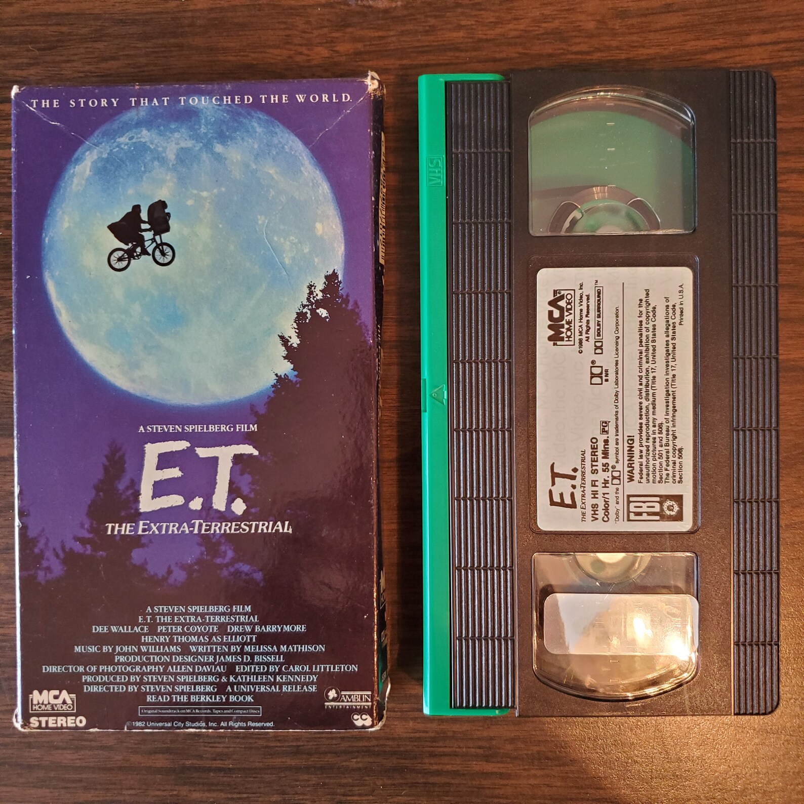1982 E.T. the Extraterrestrial Film on VHS VHS Et Vhs Et Etsy