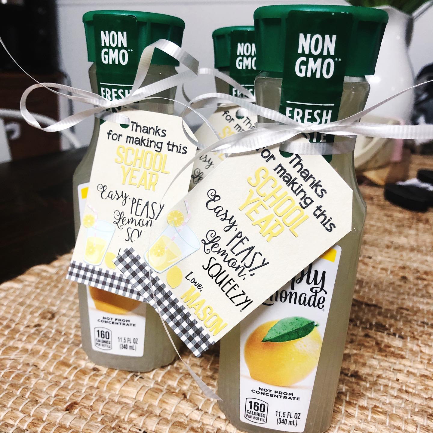 LEMONADE TEACHER TAGS, Teacher Appreciation Tags, Easy Peasy Lemon Squeezy, End of School Year Teacher Gift Tags, Teacher Gift, diy,