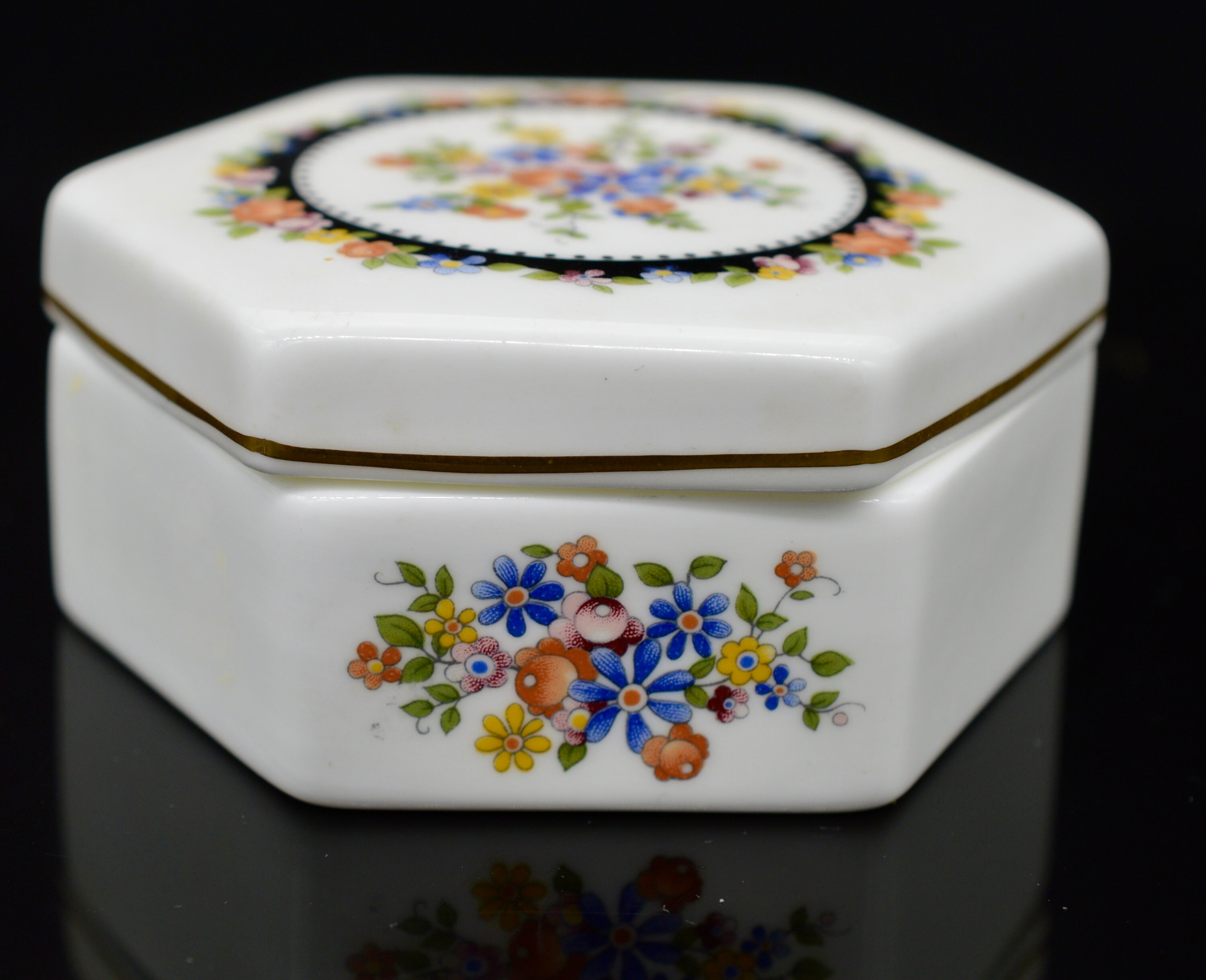 Wedgwood Osborne Teapot 1983 Gold Flowers Dots Creamer, NO Chips Or