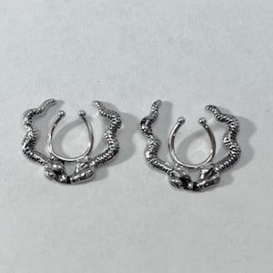 Pair Whispering Snakes Clip On Non Pierced Fake Adjustable 316L Surgical Steel Nipple Rings Body Jewelry