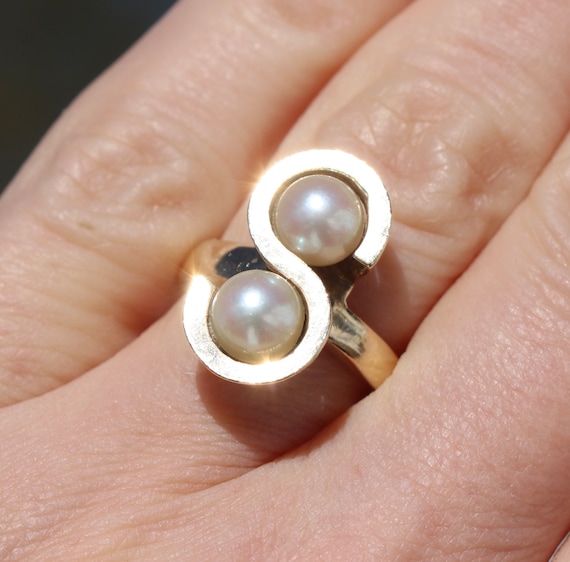 14K 585 Solid Yellow Gold  "S" 6.5mm Akoya Pearl … - image 1