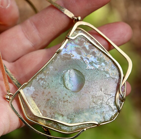 14K 585 Solid Yellow Gold Ancient ROMAN GLASS Cus… - image 4