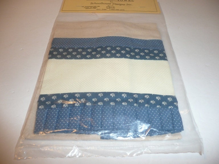 Cotton Grid Stitch Tea Towel by Schoolhouse