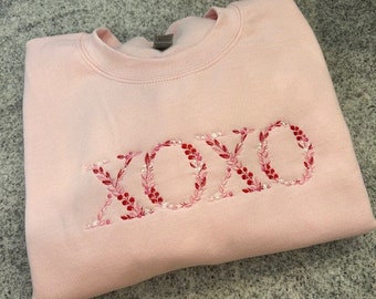 Valentines Day Sweatshirt, Floral XOXO Sweatshirt, Adult Personalized Sweatshirt, Embroidered Sweatshirt, Galentines Shirt, Gift for her