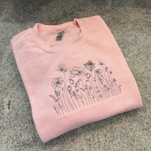 Wildflowers Embroidered Sweatshirt, Flower Crewneck Sweatshirt, Adult Personalized Sweatshirt, Floral Embroidered Shirt, Nature Girls Shirt