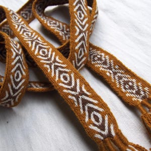 Tablet woven belt for early medieval reenactment, card woven band, woven braid, viking belt, Brettchenborte, tablet weaving,tablet weave,A19