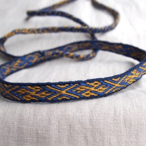Woolen headband - tablet woven viking dragonhead motif, card woven braid, medieval reenactment, tablet weaving, viking headband, hatband