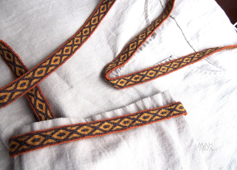 Tablet woven woolen trim, length to choose, tablet weaving, card woven, woven braid, Borte Wikinger, reenactment, Viking dress, A05a image 6