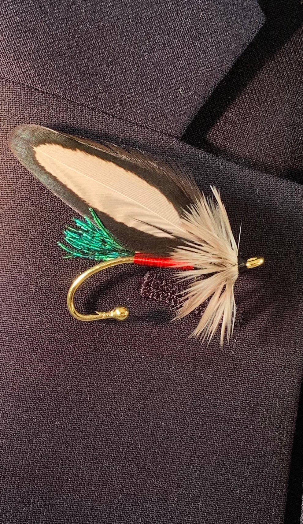 Fly Fishing Fly Lapel Pin/ Boutonnière Spruce Streamer -  Canada