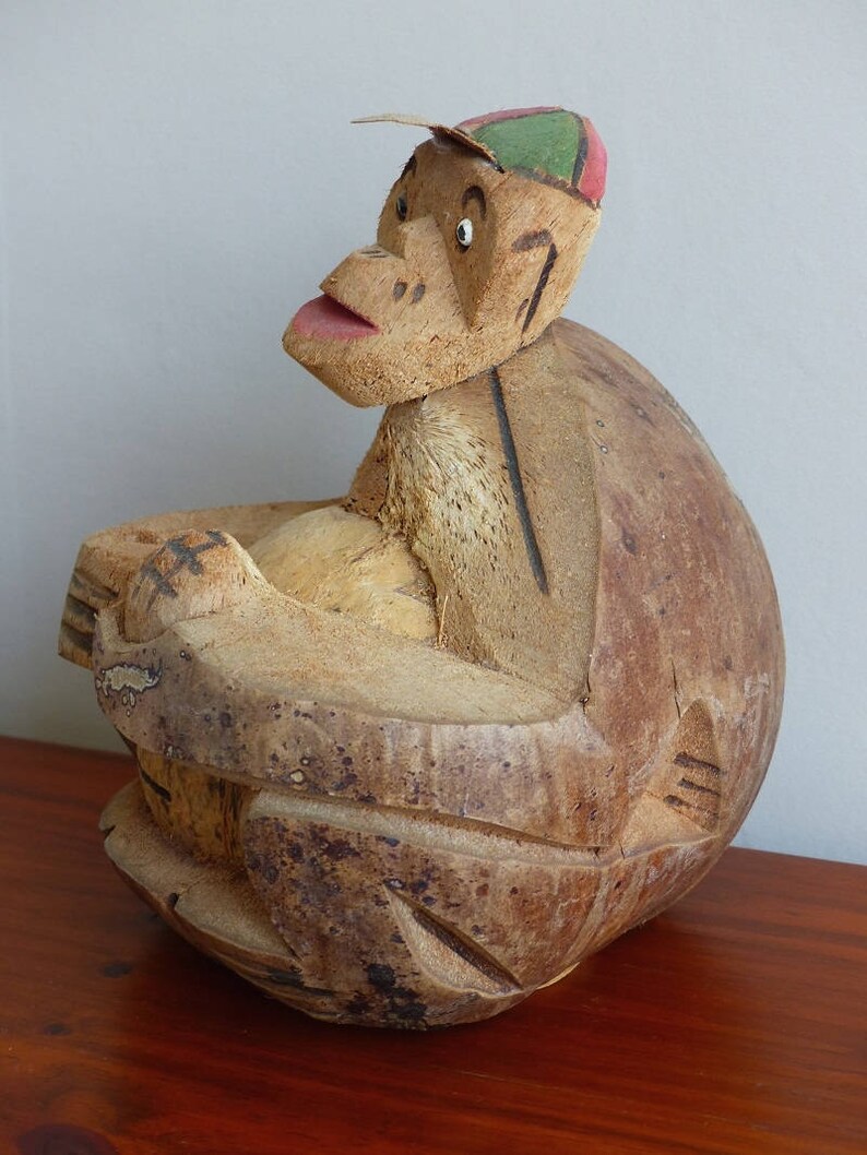 Monkey piggy bank Vintage Hawaiian souvenir. Hand carved coconut monkey Folk art figure Coconut carving monkey bank