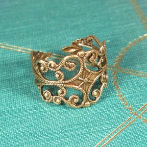 Ring NIBELUNGEN brass Celtic style (257)