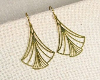 Earrings GOLD FAN in the Art Deco style, handmade earrings brass gold-colored element fan fan, Miss Fisher earrings