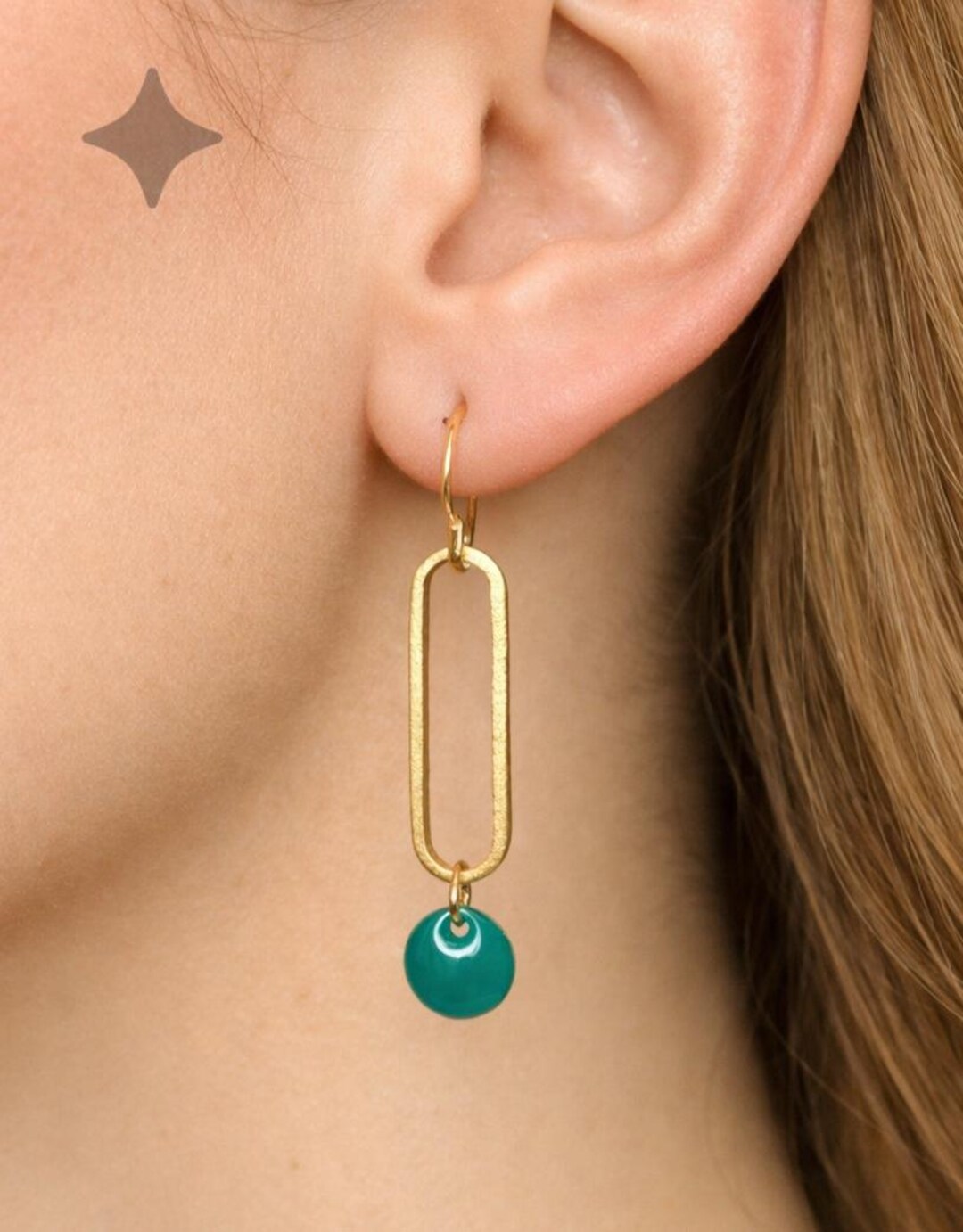 Orecchini Circolari Hipster Oro Con Smalto Verde – Geometrici E Irregolari, Stile Unico - 3