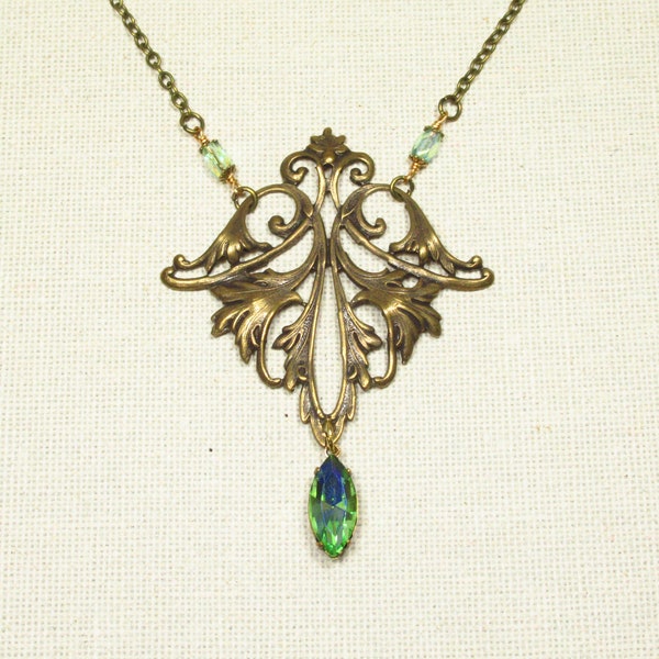 Halskette BLÄTTERWIRBEL Jugendstil Kette mit grünem Glasjuwel