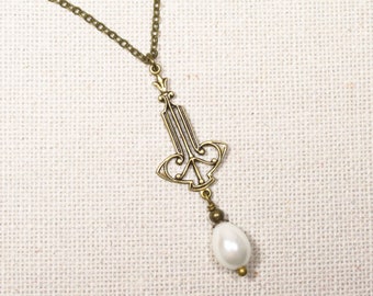 Necklace CARLOTTA Art Nouveau chain with pendant pearl drops white vintage style