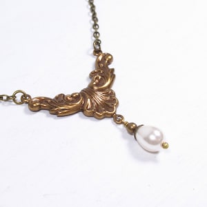 Necklace PEARL COLLIER Vintage style necklace with rococo ornament and glass wax pearl drop pearl imitation pearl white, white drop nostalgia