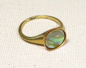 Ring PERLENSCHIMMER Vintage Abalone Muschel Cabochon Pastell