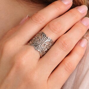 FLORA ring in silver-plated brass, Art Nouveau style, adjustable floral Art Nouveau ring (664) image 2