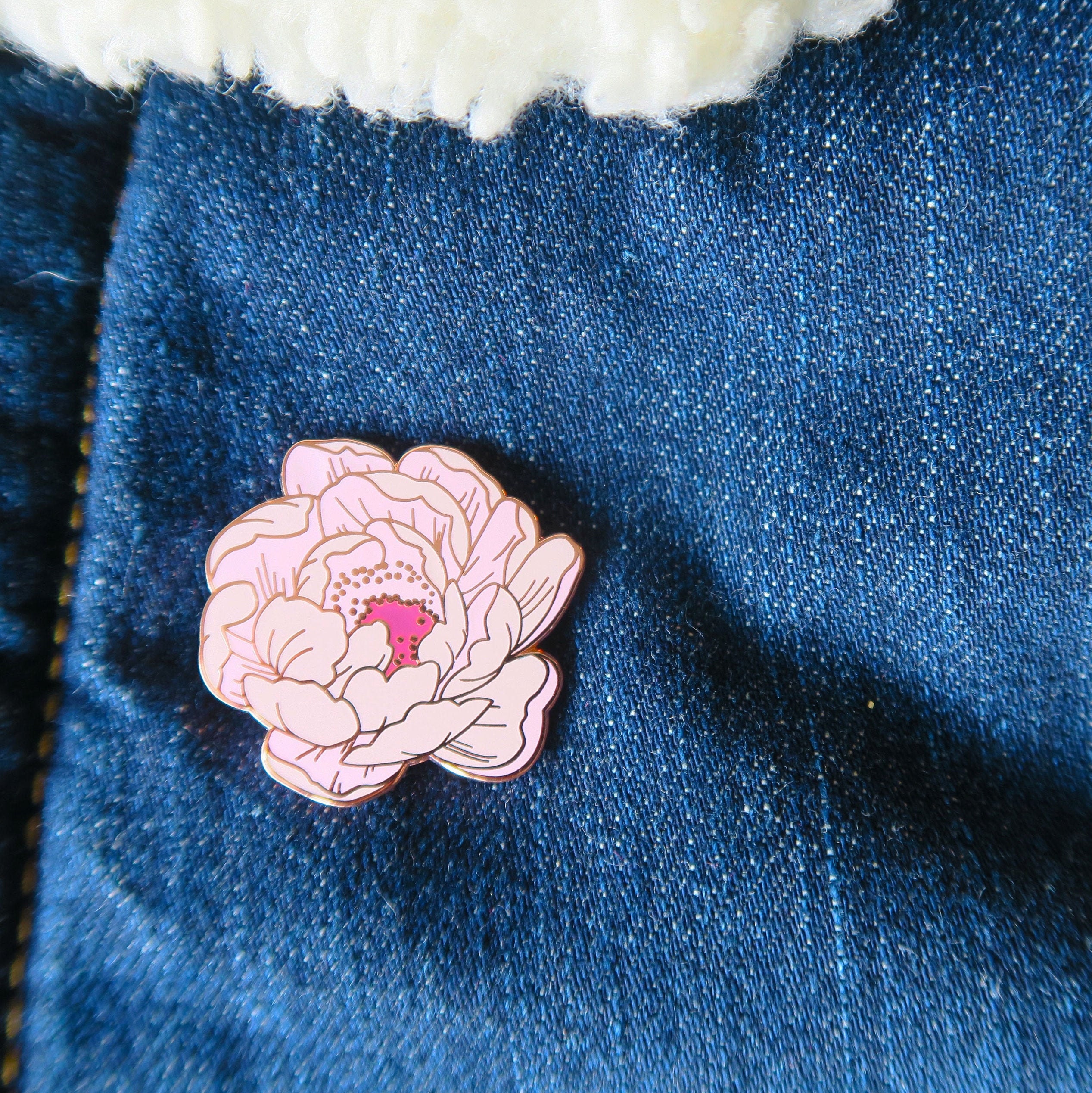 Peonies Enamel Pin / Peony Floral Pin Botanical Pin Plant - Etsy