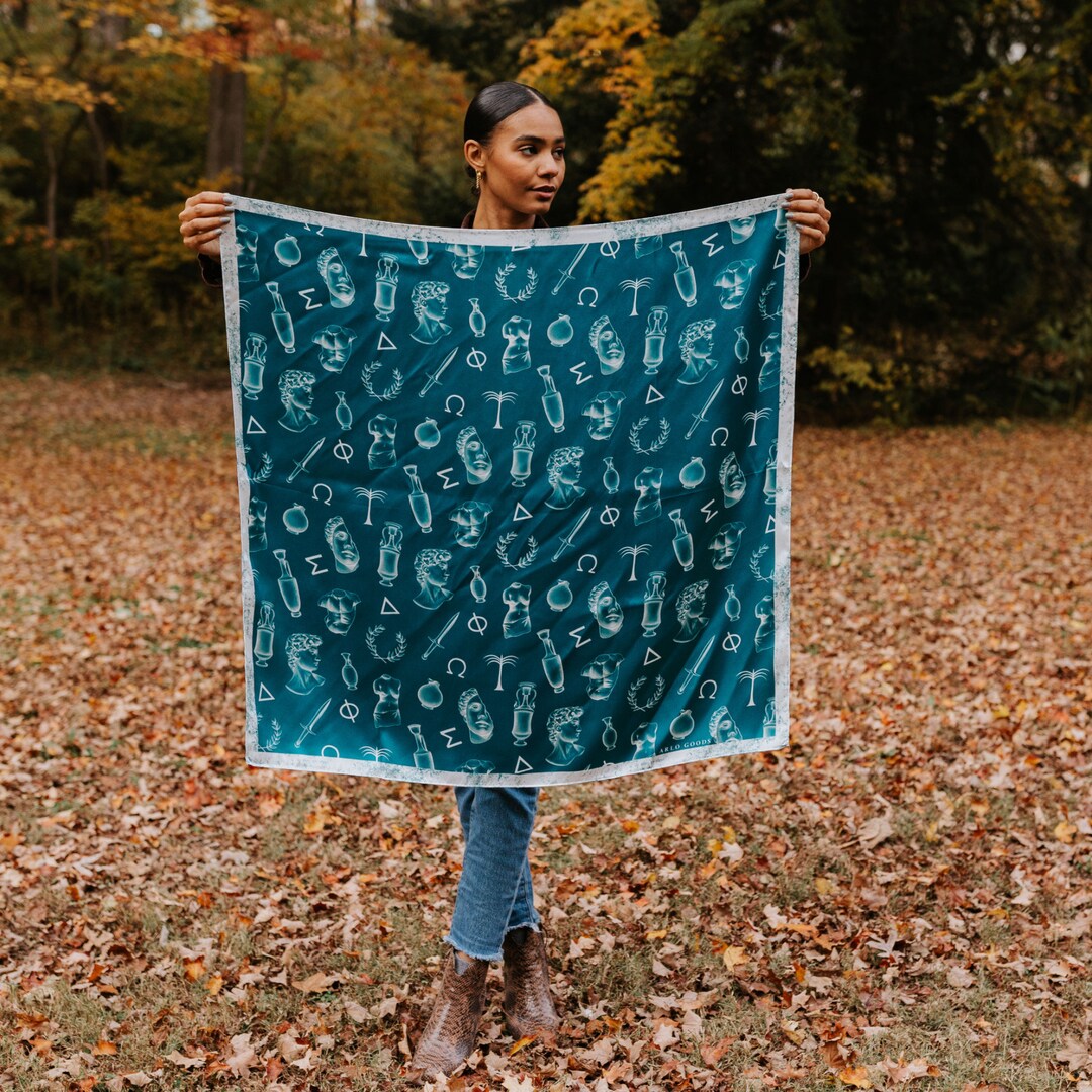 LARGE SQUARE SCARF ALESSANDROS ATLANTIS