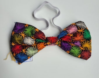Bow Tie: Hand-embroidered - colourful - handmade - Madagascar