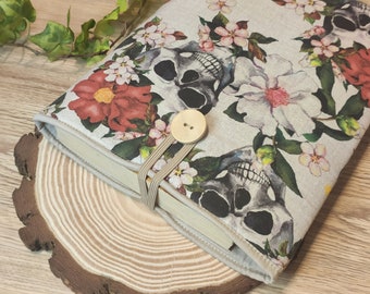 Skull Flowers Padded Book Sleeve & marque-page en tissu assorti - cadeau personnalisé