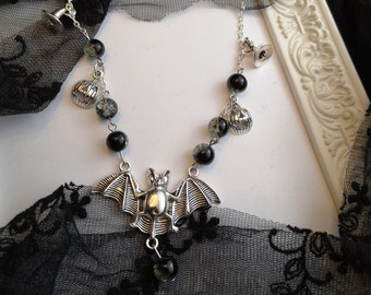 Handmade necklace silver colors Halloween - Lolita - Steampunk - Gothic