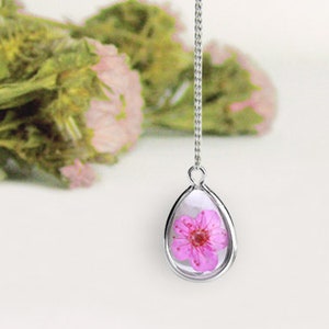 tiny real pressed pink flower necklace,pressed daisy  flower necklace,real flower necklace,pressed flower necklace-with gift box