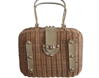 Vintage Handbag 1960s Woven Basket Purse – Metal Handles, Leather Closure, Printed Interior