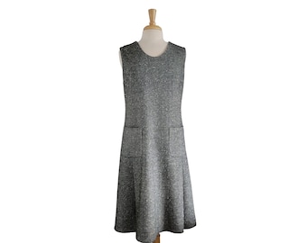 1960's Dress Vintage Black and White Tweed Sleeveless Jumper Dress with Pockets and Pleated Skirt by Graff CaliforniaWear - M