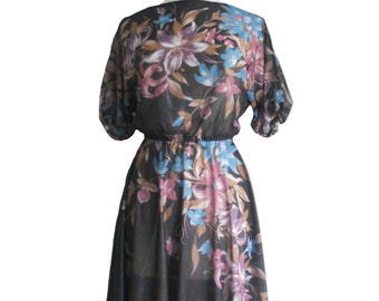 Vestido Vintage 1970s Black Floral Design Sheer con mangas cortas - Midi Length - Lady Blair