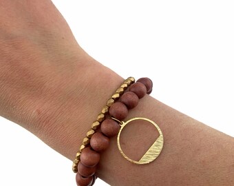 Elegant Bracelet Dragonfly Bracelet Vintage Bracelet for Woman with Magnet Clasp Custom Sizes Wood Bead Bracelet