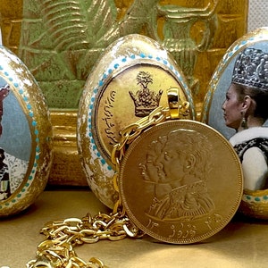 Persian Jewelry Pahlavi Mohammad Reza Shah, Farah Pahlavi Shahbanou Commemorative Norooz Replica  Gold Plated Coin Persian Gold Coin Replica