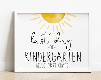 Last Day of School Kids Printable Kindergarten Any Grade Sign Summer Sign Personalized Editable INSTANT DOWNLOAD