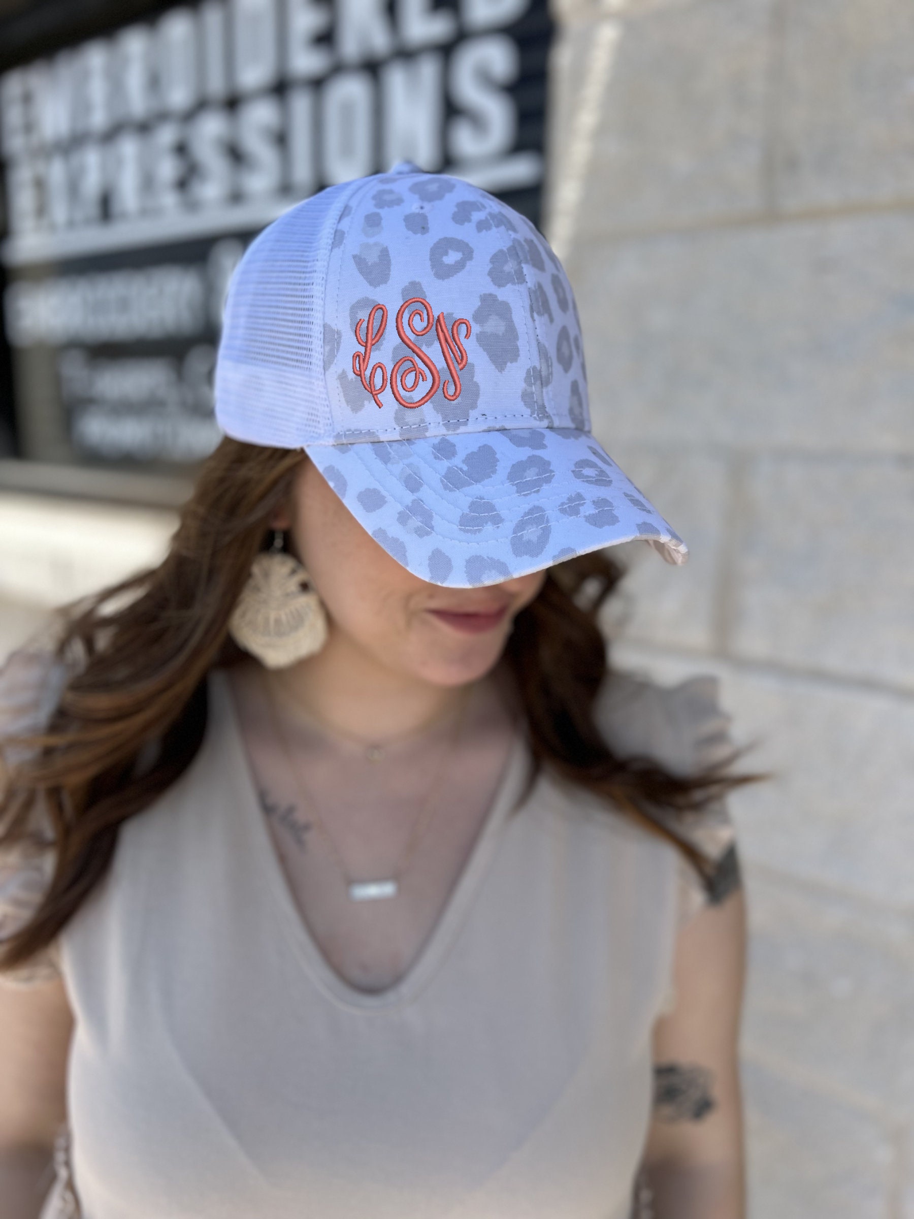 Women's Ponytail Baseball Cap - Leopard Print Western Hat With Adjustable Criss-Cross Back