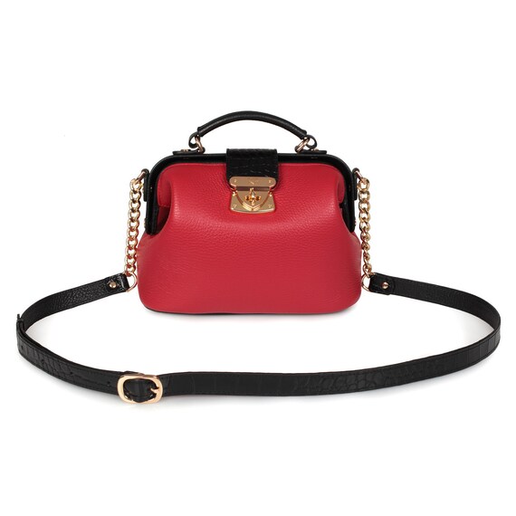 Red doctors best sale bag