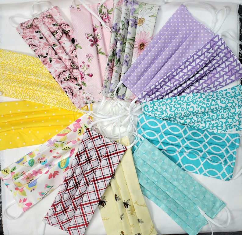 Adult Adjustable Elastic Ear Straps 100 % Cotton Fabric Face Masks , and Very Breathable Washable Reusable 