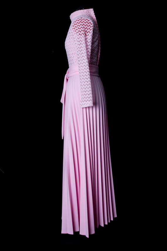 Pink Pleated 1960's Dress - image 3
