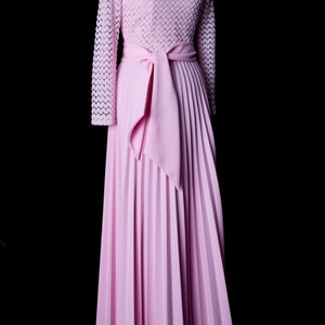 Pink Pleated 1960's Dress image 5