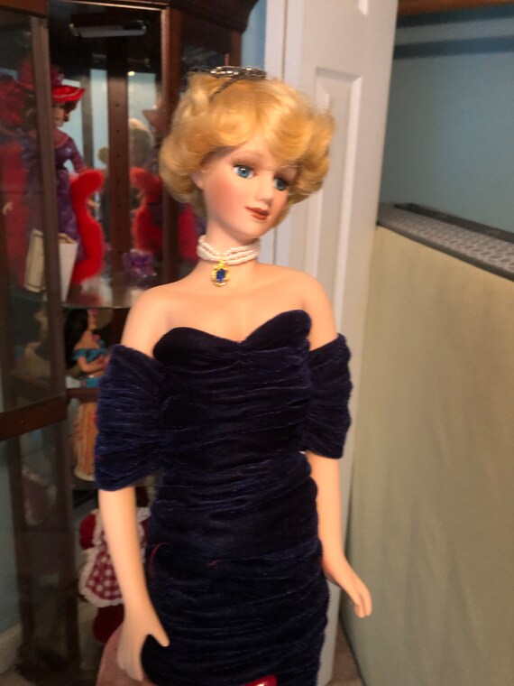 Princess Diana Porcelain Doll, Blue Ball Gown, Pearl Necklace, Collectible Diana Standing Porcelain Doll - Etsy Princess Diana Porcelain Doll, Blue Ball Gown, Pearl Necklace, Collectible Diana Standing Porcelain Doll - Etsy