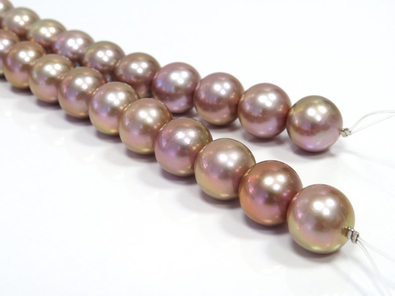 14-16mm AAA Purple Round Nucleated Fresh Water Pearl Necklace Strand image 5