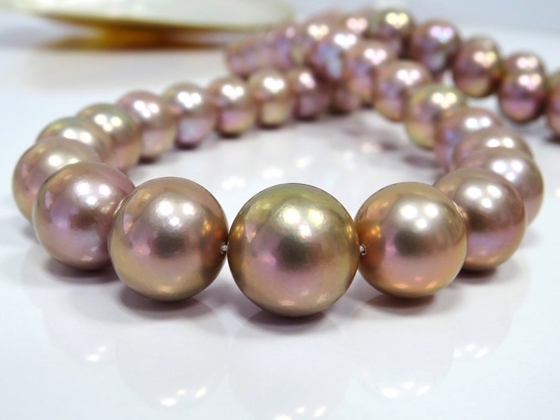 14-16mm AAA Purple Round Nucleated Fresh Water Pearl Necklace Strand image 9