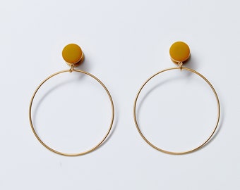 Solid Color of Bee Hoop Dangle Plugs ,Gorgeous Hoop Gauges /8g ,6g ,4g ,2g ,0g ,00g ,1/2, 9/16 , 5/8 ,11/16 ,3/4 ,1 inch Hoop Earring