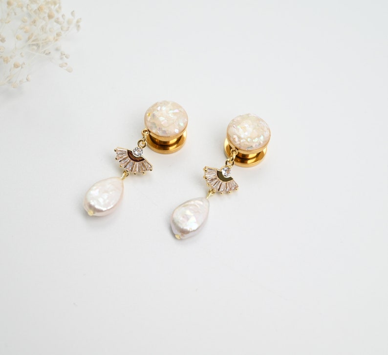 White Crushed Shell Screw On Ear Gauges with Zircon Fan Hanger and Freshwater Pearl Drop Perfect for Prom or Wedding, Size 8g up to 1 inch image 4