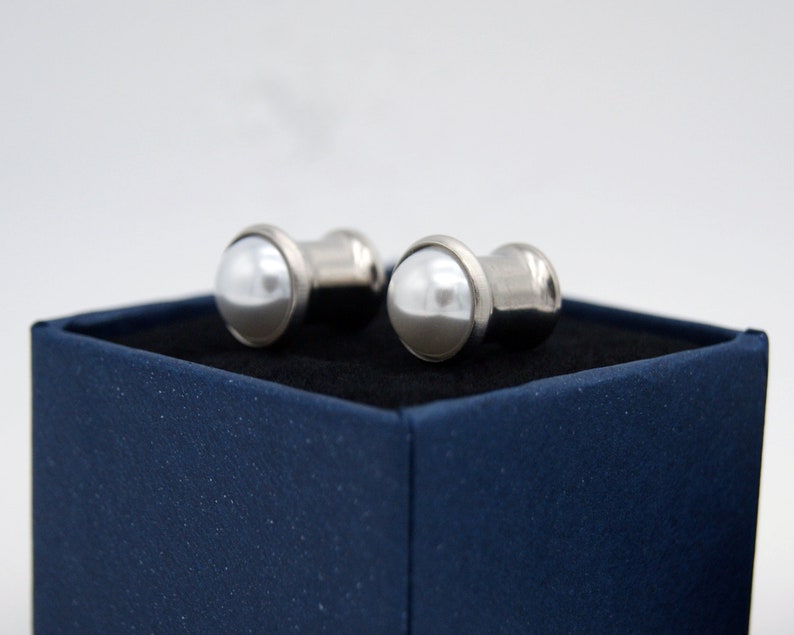 Pearl Wedding Plugs Double Flare Plugs Tunnels 12g 8g 6g 4g 2g Etsy
