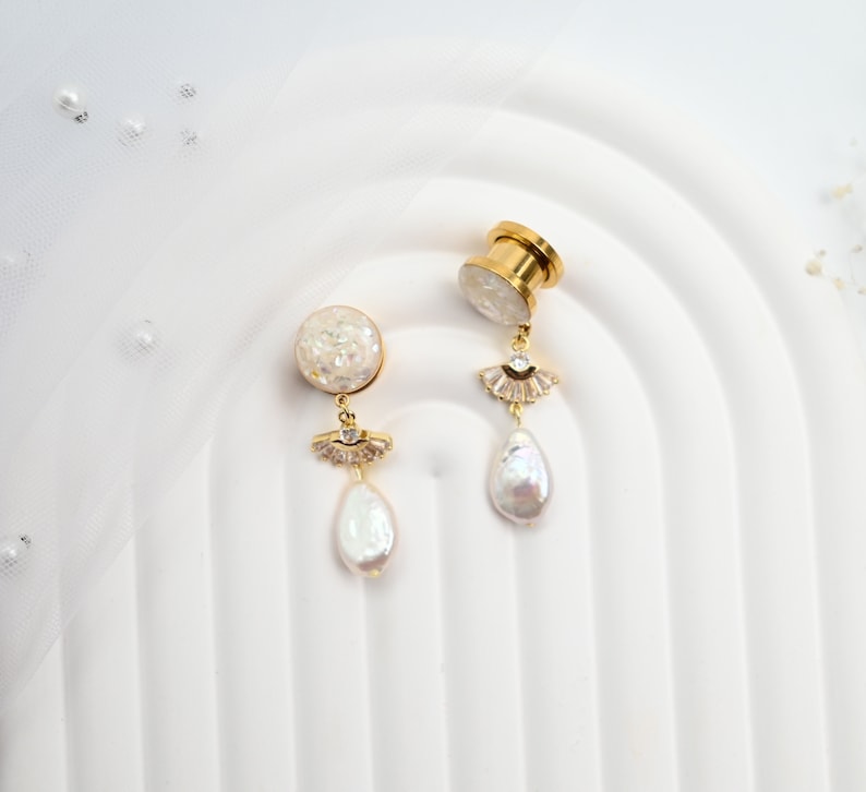 White Crushed Shell Screw On Ear Gauges with Zircon Fan Hanger and Freshwater Pearl Drop Perfect for Prom or Wedding, Size 8g up to 1 inch image 2