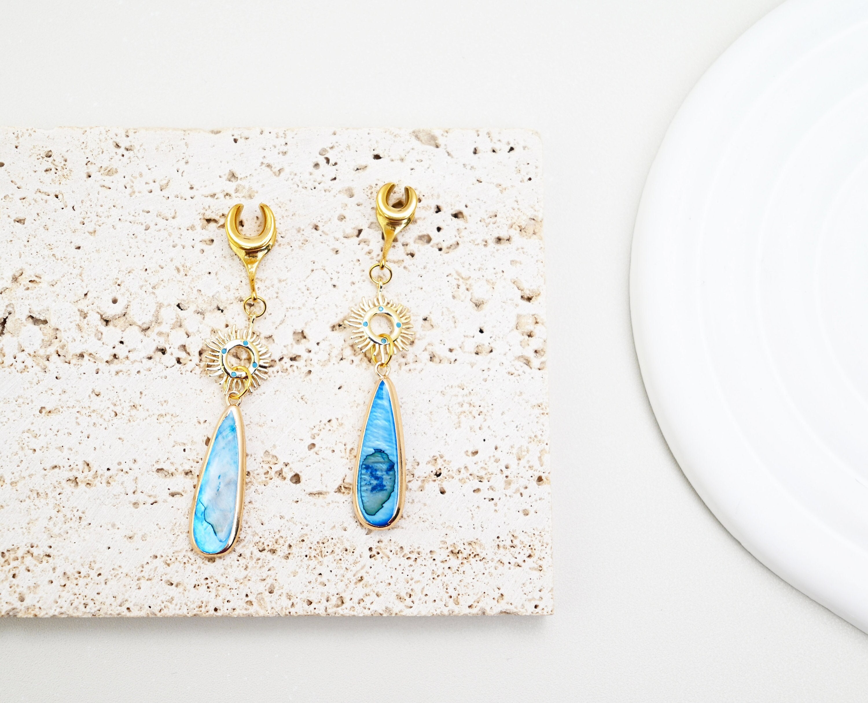 Elegant Blue Stone Dangle Earrings with Sunburst Design, 2g- 30mm Drop Ear Saddles, EarPlugs, Ear Gauges